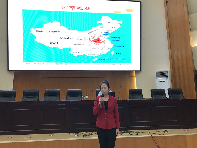 员工现场模拟讲解